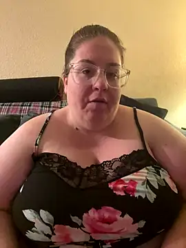 sexymommy1988's Live Sex Cam Show