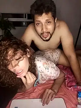 roxyrougee's Live Sex Cam Show
