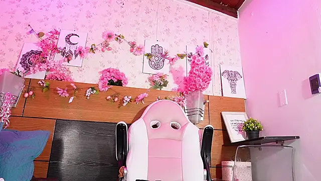 mssburbuja's Webcam Show