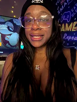 Tikalalin's Live Sex Cam Show