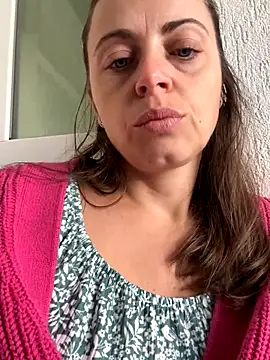 ladywithbigass' Live Sex Cam Show
