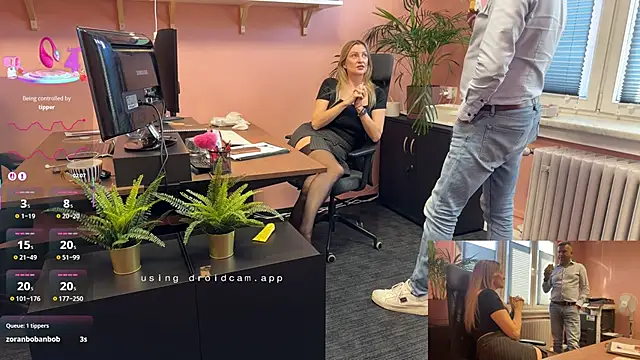 legsLONG's Live Sex Cam Show