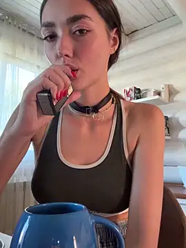HoTMiA666's Live Sex Cam Show