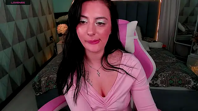 Alica_Worlds' Live Sex Cam Show