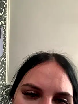 ksenia123's Live Sex Cam Show