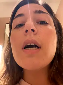 kate_nicepops111999's Webcam Show