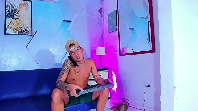 Elements_boys' Live Sex Cam Show