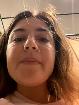 kate_nicepops111999's Webcam Show