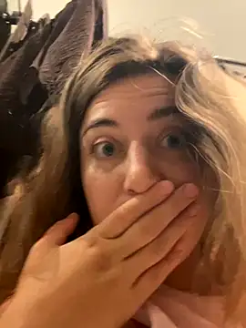 kate_nicepops111999's Live Sex Cam Show