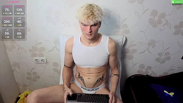 Lor1an's Live Sex Cam Show