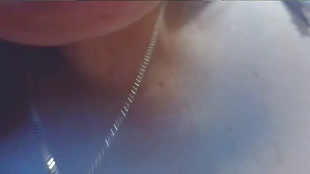 sharoldfox19's Live Sex Cam Show
