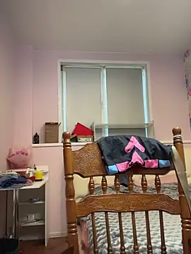 HoTMiA666's Live Sex Cam Show