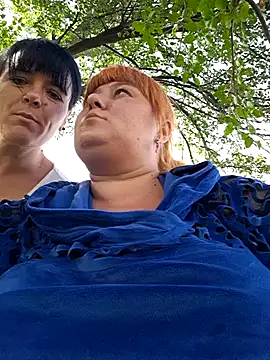 Miss_tits2025's Live Sex Cam Show