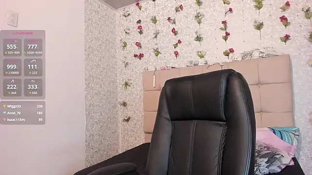 Scarlett_Hot7's Live Sex Cam Show