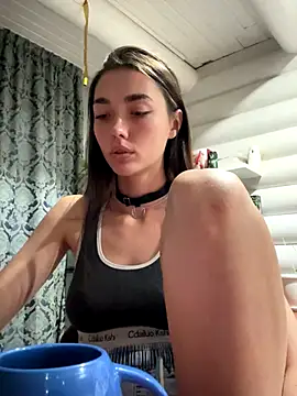 HoTMiA666's Live Sex Cam Show
