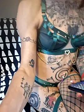 Gemmaviola's Live Sex Cam Show