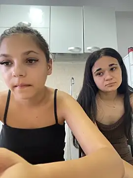 18teengirl3's Live Sex Cam Show