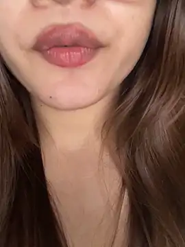 Sofiyaa_39's Live Sex Cam Show