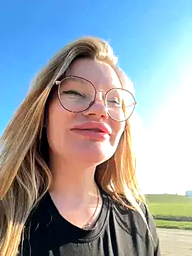 justmilaa's Live Sex Cam Show
