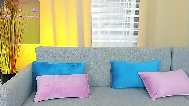 MilaDreamer's Live Sex Cam Show