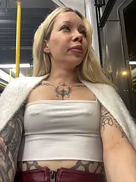babydolll's Live Sex Cam Show