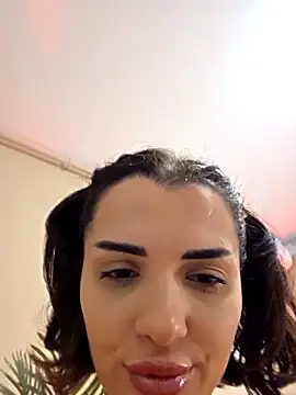NaughtyChloe's Live Sex Cam Show