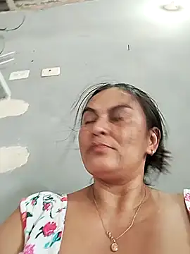 Horny-Mommy-Dirty's Webcam Show