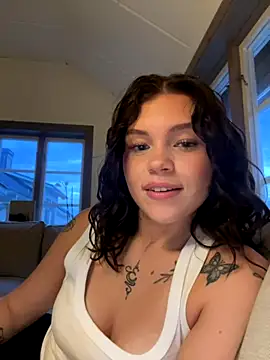 alexapalmqvist's Live Sex Cam Show