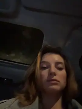 -AngelAri-'s Live Sex Cam Show