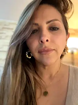 _Abril-Office1's Live Sex Cam Show
