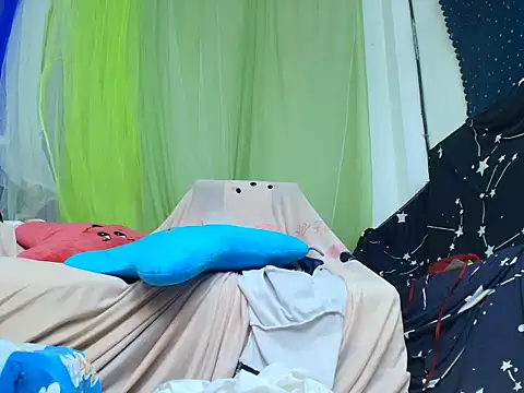 -Tori-'s Live Webcam Show
