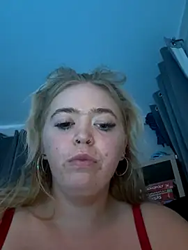 KaylaTrudi's Live Sex Cam Show