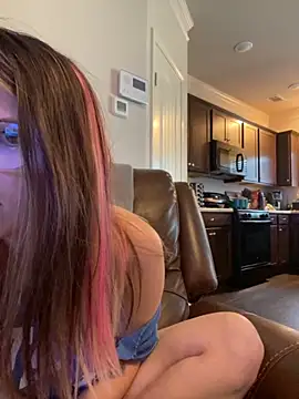 Riley_ray69's Live Sex Cam Show