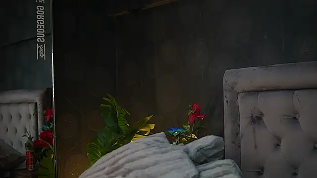 MelanyViper's Live Sex Cam Show