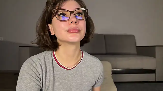 Love_plat1na's Live Sex Cam Show