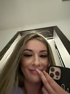 IsabellaEtthan's Live Sex Cam Show