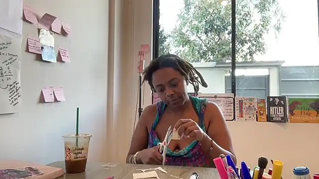 ChocolateCakeQueen's Webcam Show