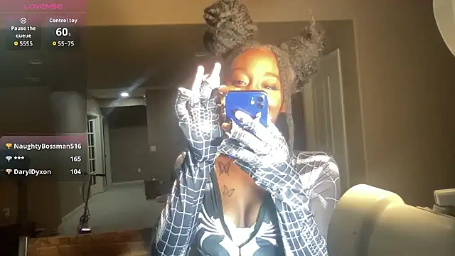 maskedgirl5005's Live Sex Cam Show