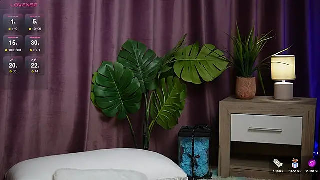 RachelRave's Live Sex Cam Show