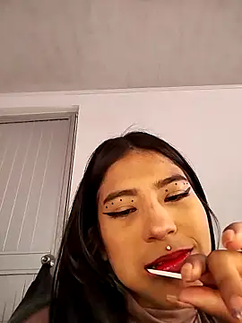 Roobiin69's Live Sex Cam Show