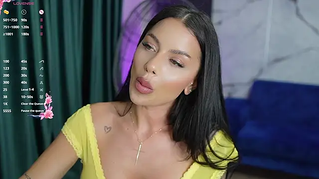 Spicy_Maple's Live Sex Cam Show
