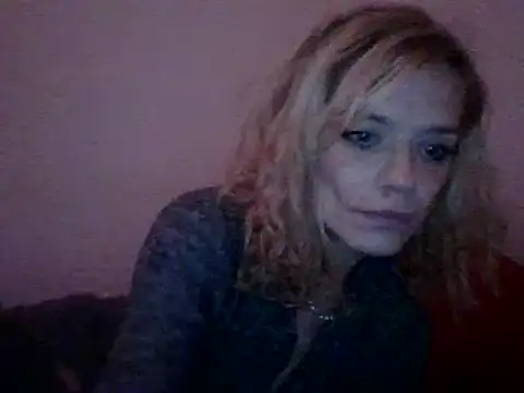 czech_slut_whore_wife's Live Sex Cam Show