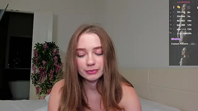 MyLoveEllen's Live Sex Cam Show