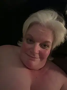 sexychazza16's Live Sex Cam Show