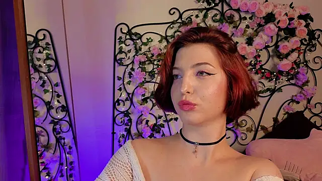 LisaVamp's Live Sex Cam Show