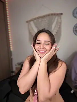 Naughty_arabs' Live Sex Cam Show