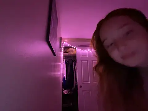 gingerbabe18's Live Sex Cam Show