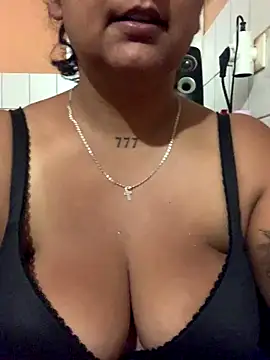 Madsion23's Live Sex Cam Show
