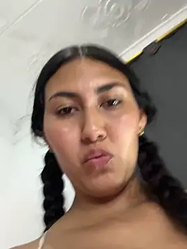 moly_lof's Live Sex Cam Show