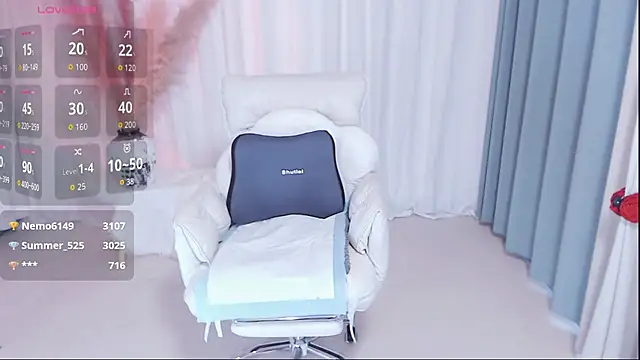 Qiyue99's Webcam Show